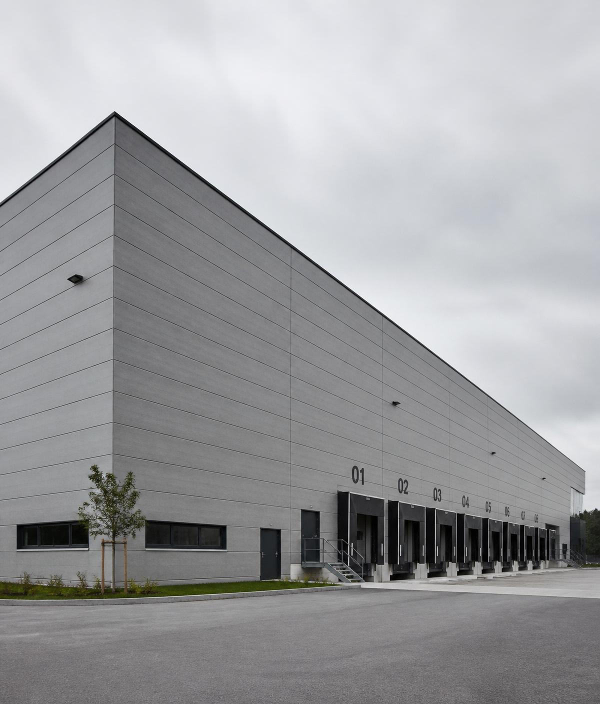 Magazina & impiante industriale